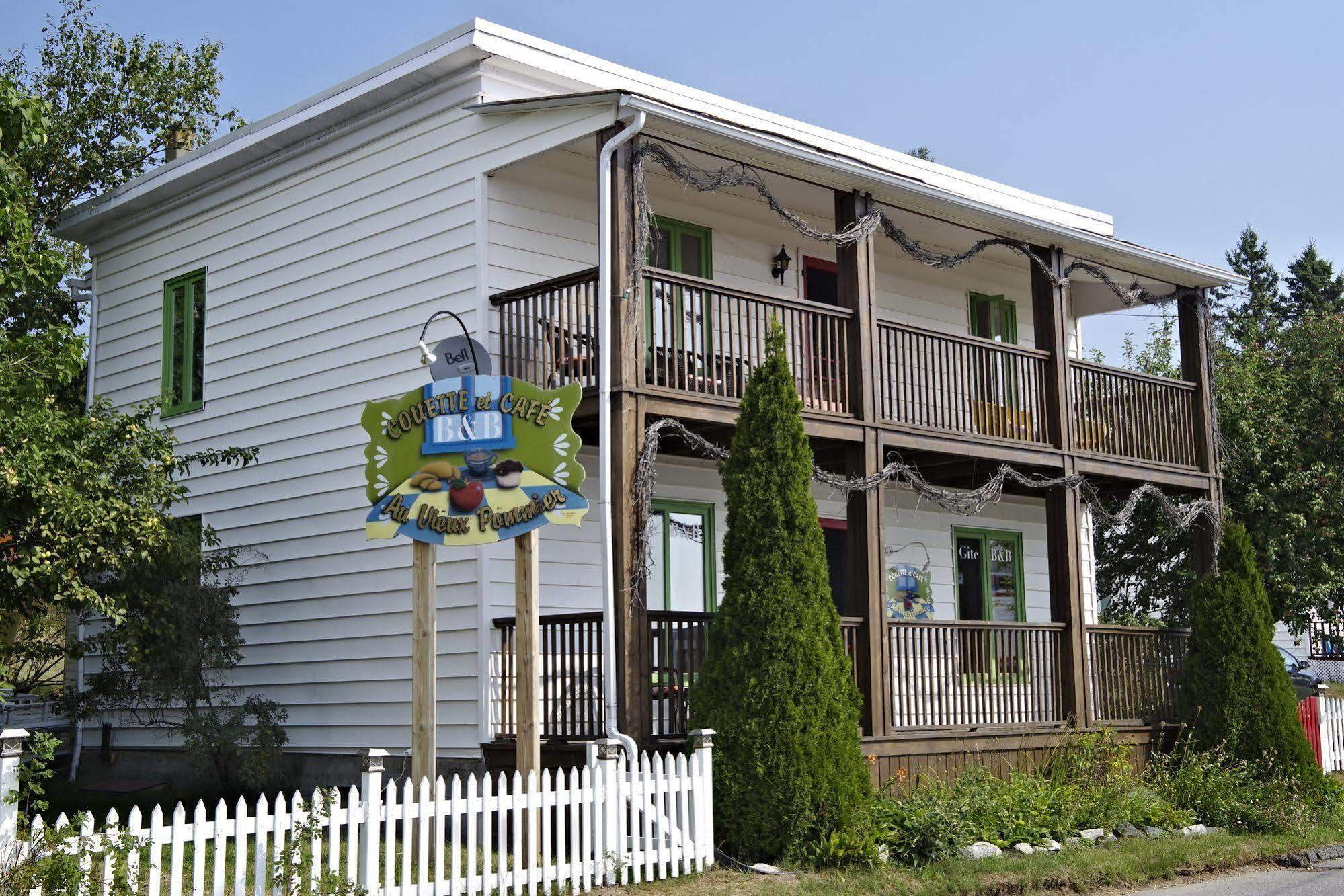 Gite Au Vieux Pommier Tadoussac Dış mekan fotoğraf