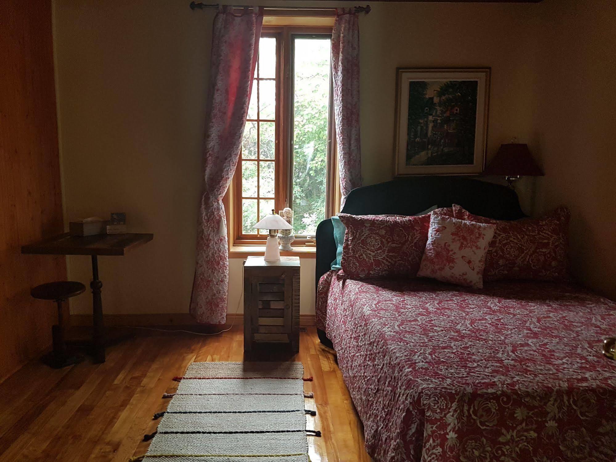 Gite Au Vieux Pommier Tadoussac Dış mekan fotoğraf